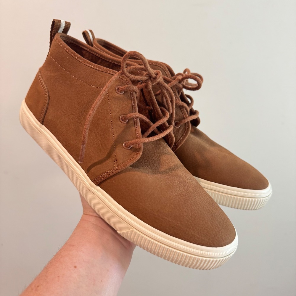 TOMS Carlo Mid Terrain Leather Sneaker Mens 9.5 Chukka Boot